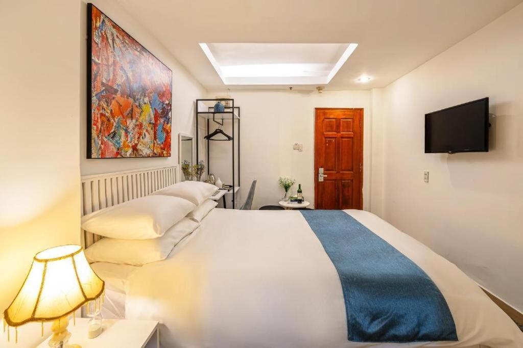 The Dilly Hotel - Truong Dinh ホーチミン市 エクステリア 写真